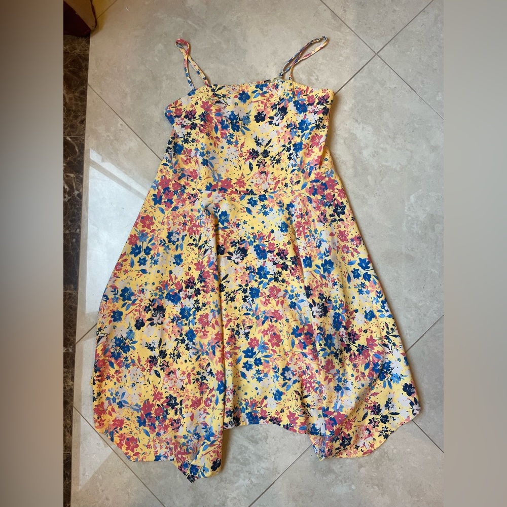 Girls yellow sun dress